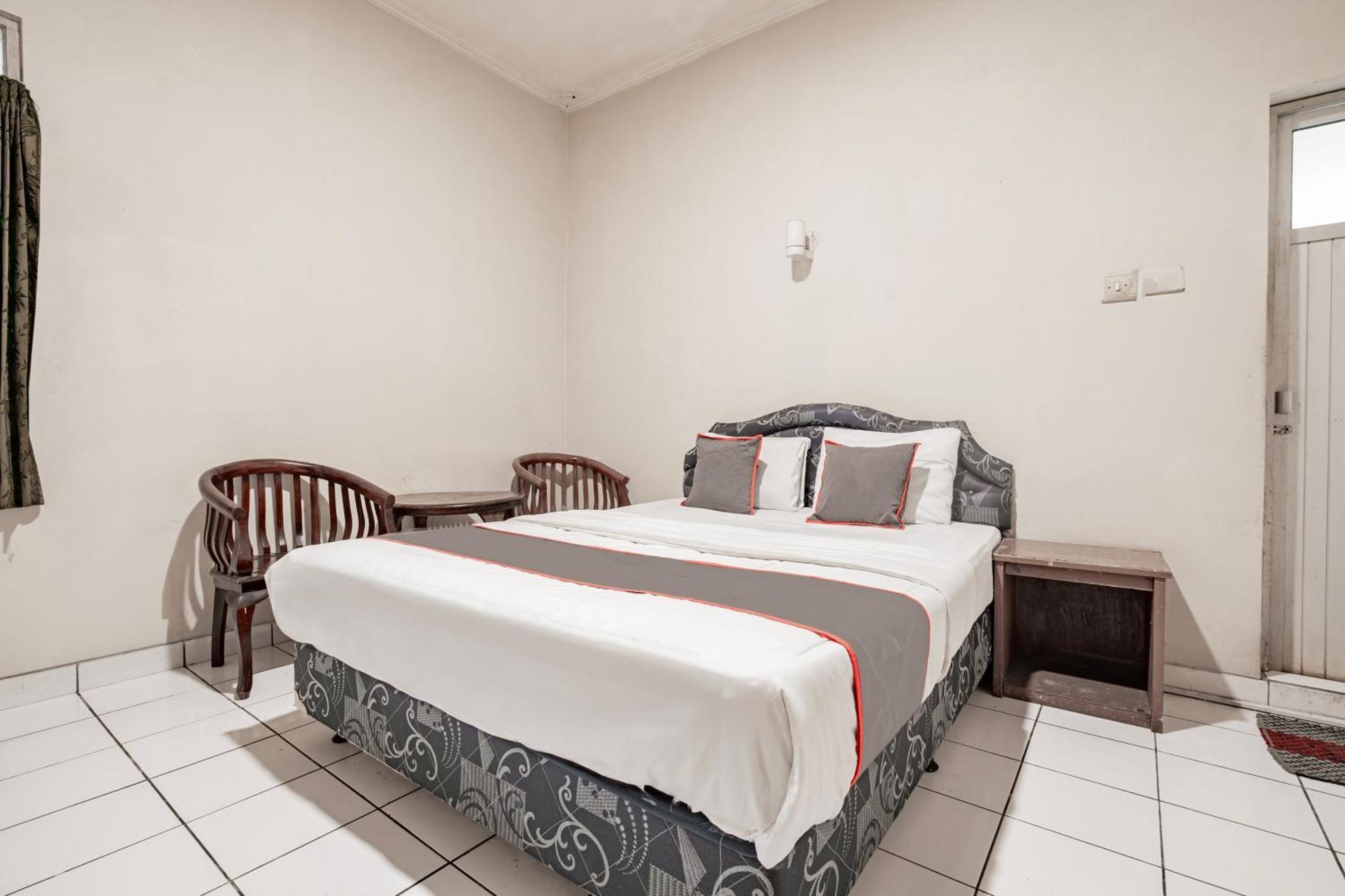 Collection O Hotel Sanira Bandung Eksteriør bilde