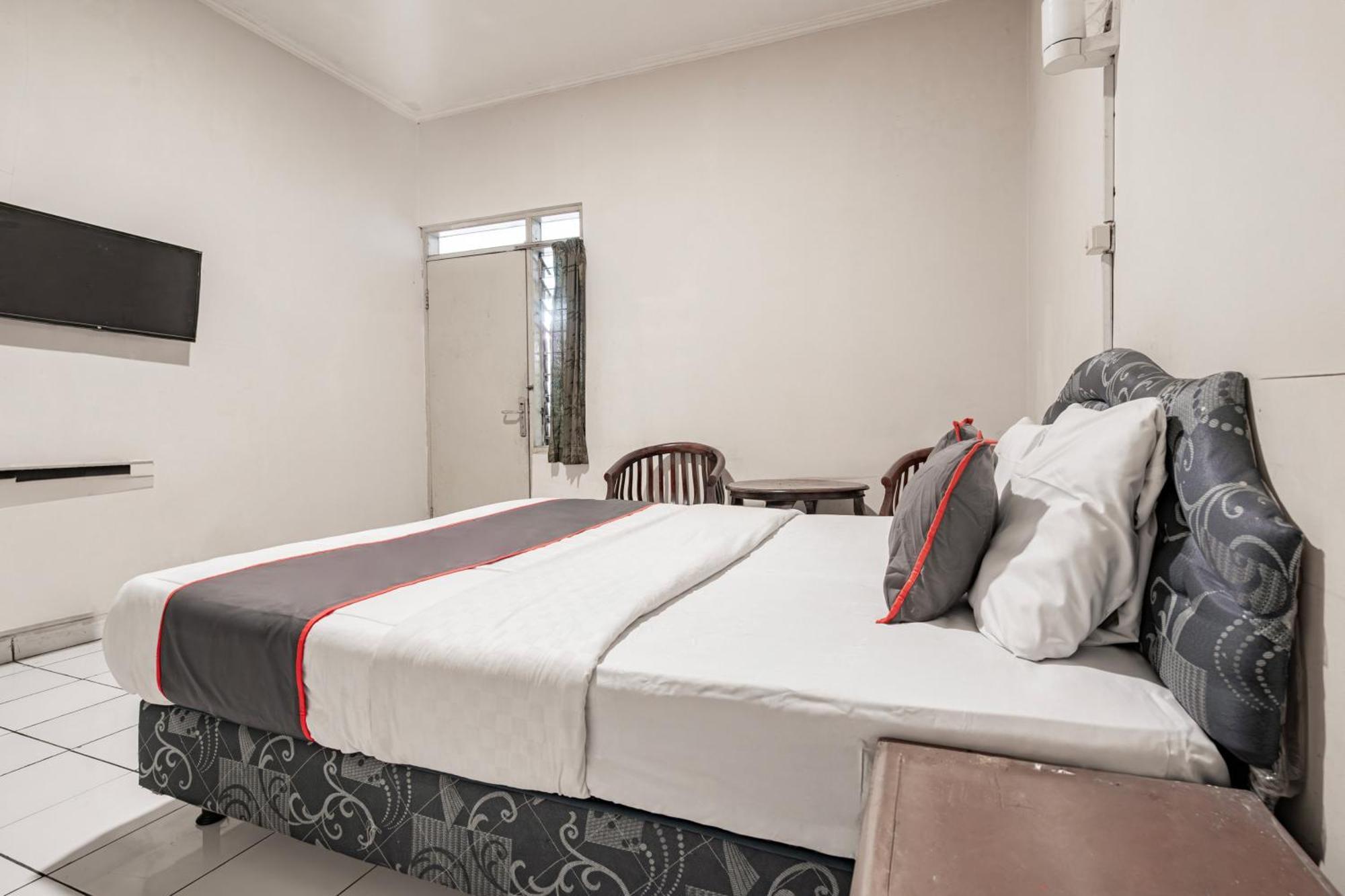 Collection O Hotel Sanira Bandung Eksteriør bilde