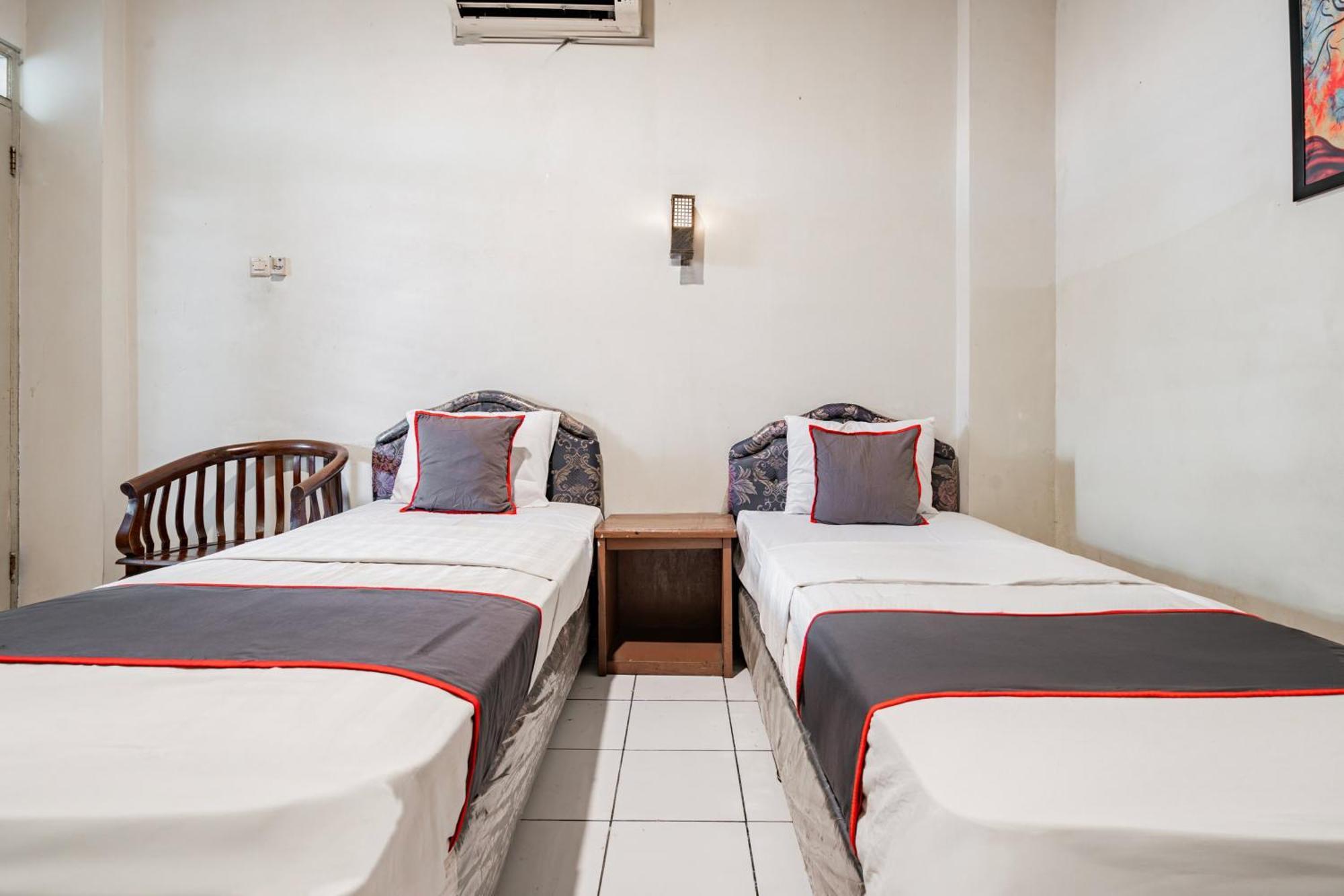 Collection O Hotel Sanira Bandung Eksteriør bilde
